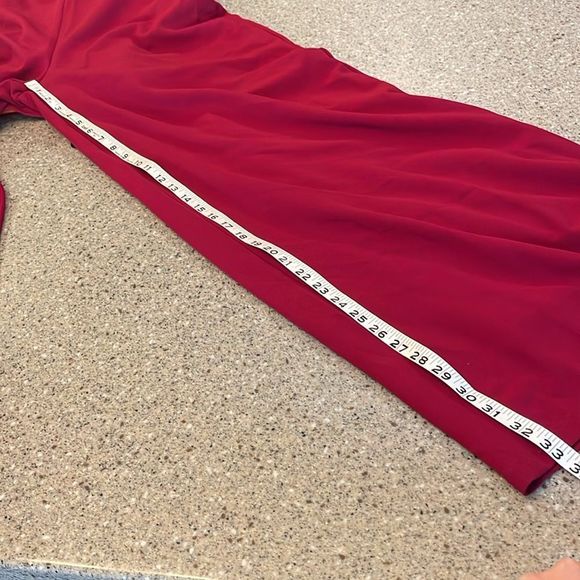 LULU'S Stand Tall Off Shoulder Jumpsuit *NEW* - Picture 10 of 11